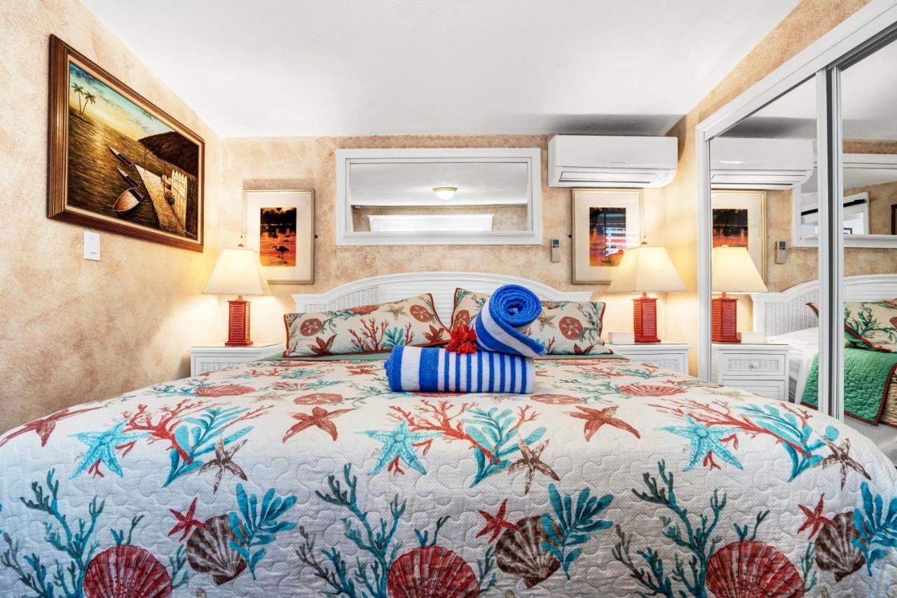| Island Bay Resort