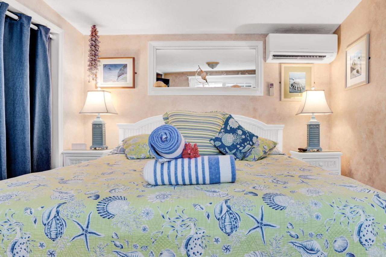 | Island Bay Resort
