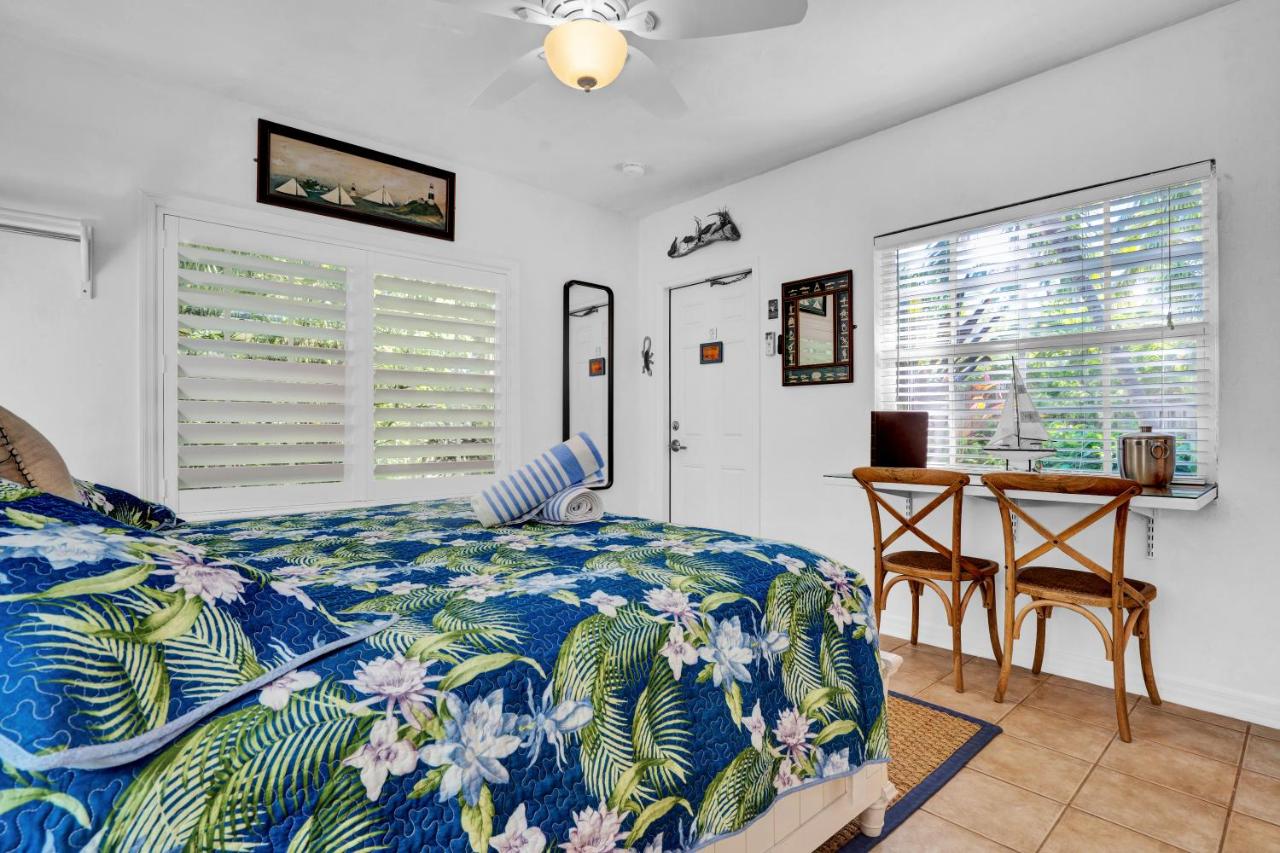 | Island Bay Resort