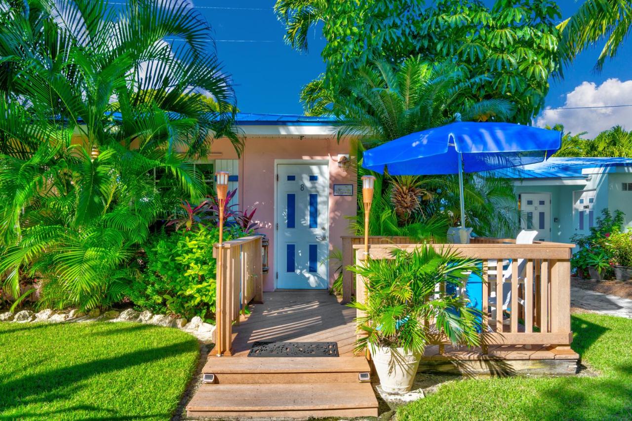 | Island Bay Resort