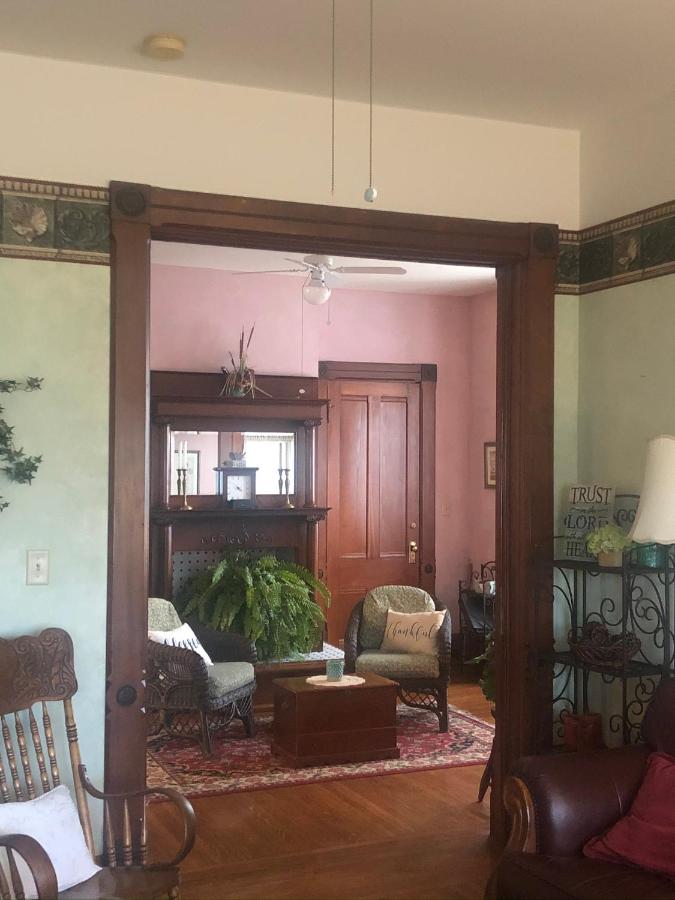 | Ottaway Inn LLC