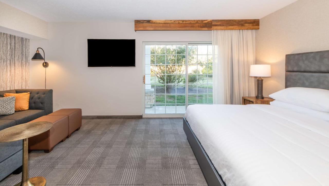 | Cherry Valley Hotel