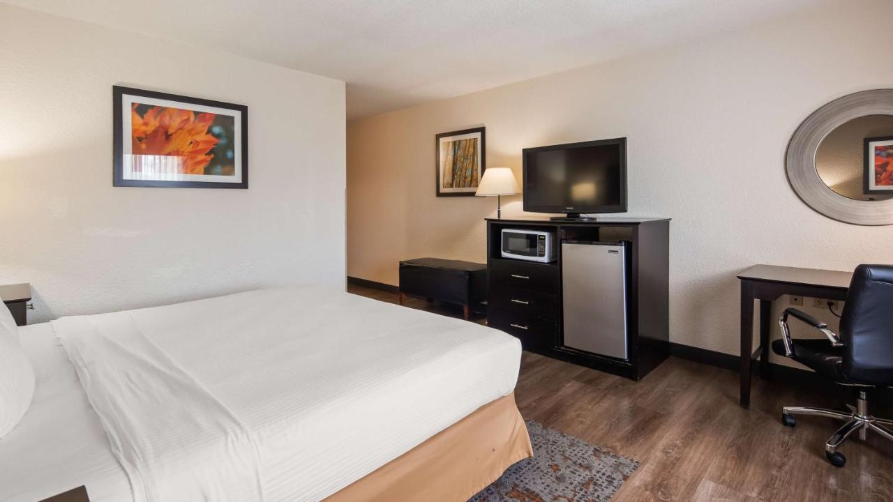Best Western Plus Newark/Christiana Inn