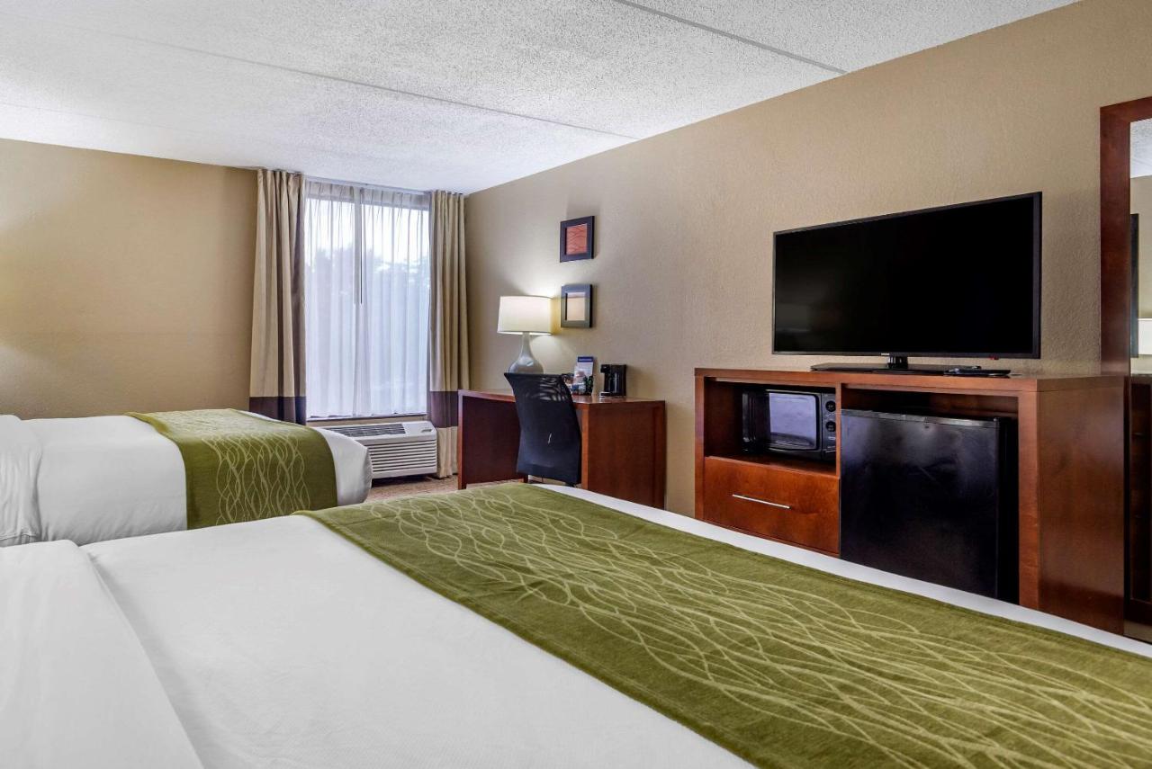 Queen Room with Two Queen Beds - Non-Smoking at Comfort Inn Matthews - Charlotte