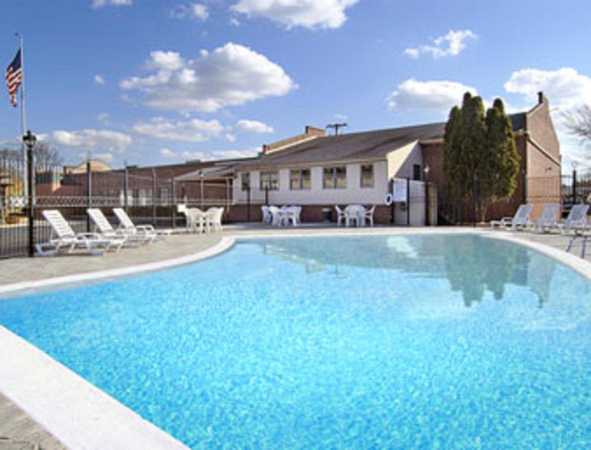 | Aderi Hotel Near Bucknell University