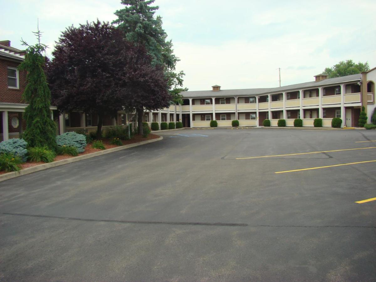 | Aderi Hotel Near Bucknell University