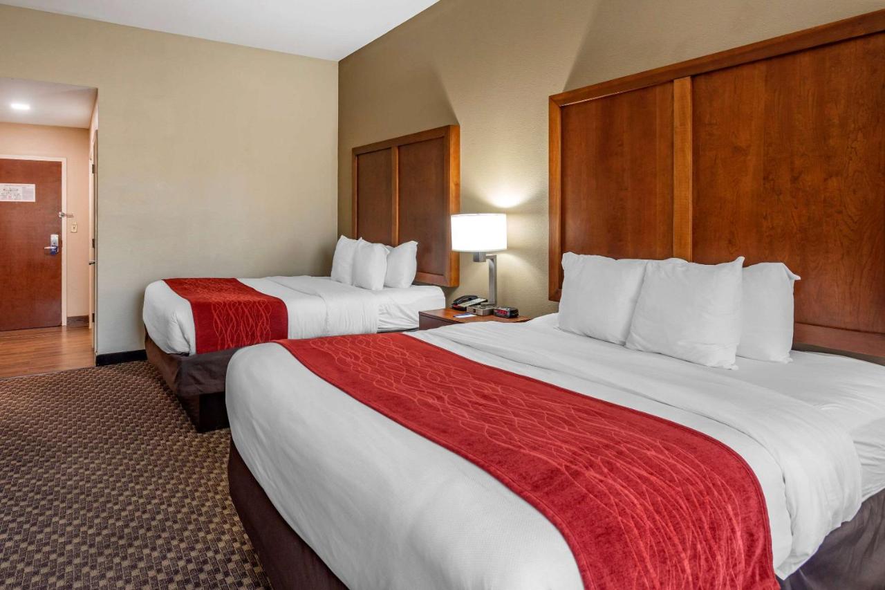 | Comfort Inn & Suites Atoka-Millington