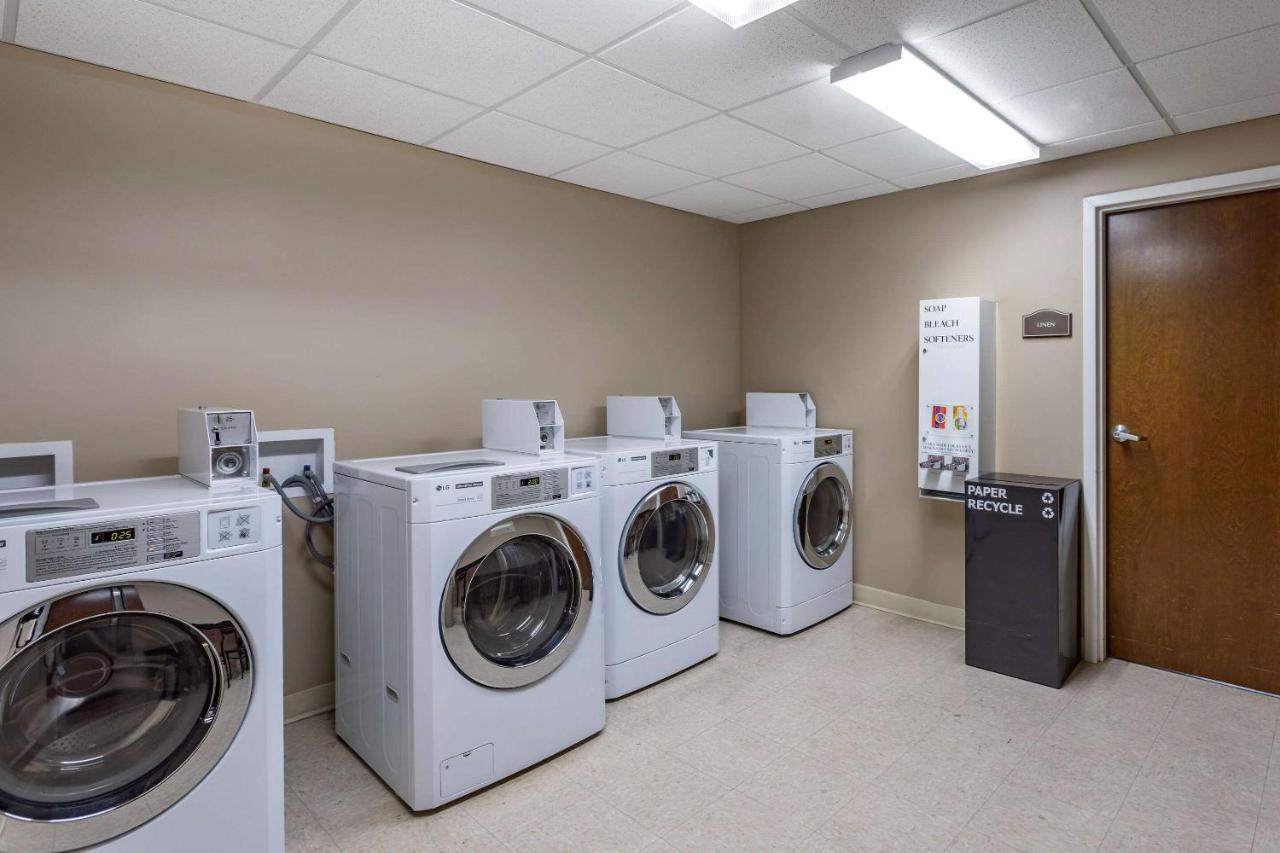 | Comfort Inn & Suites Atoka-Millington