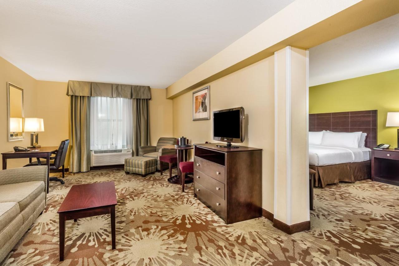  | Holiday Inn Gurnee Convention Center