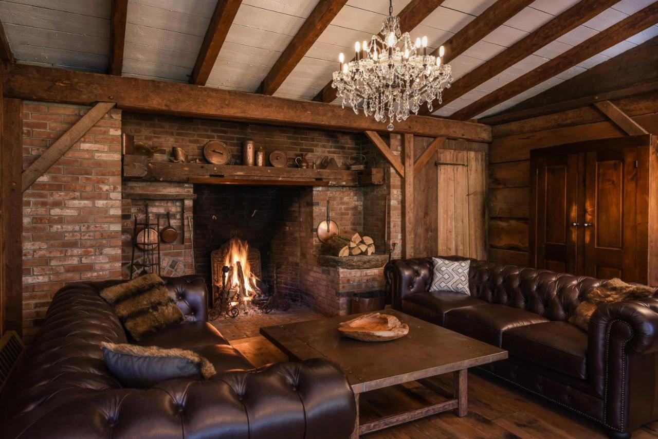 | Farm Road Estate - Inn Room 2