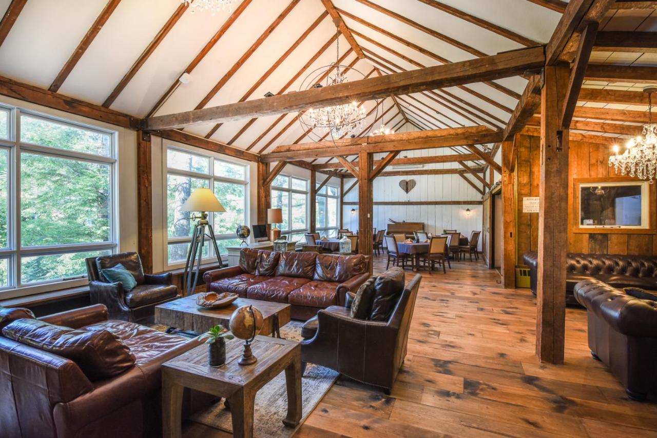 | Farm Road Estate - Inn Room 2