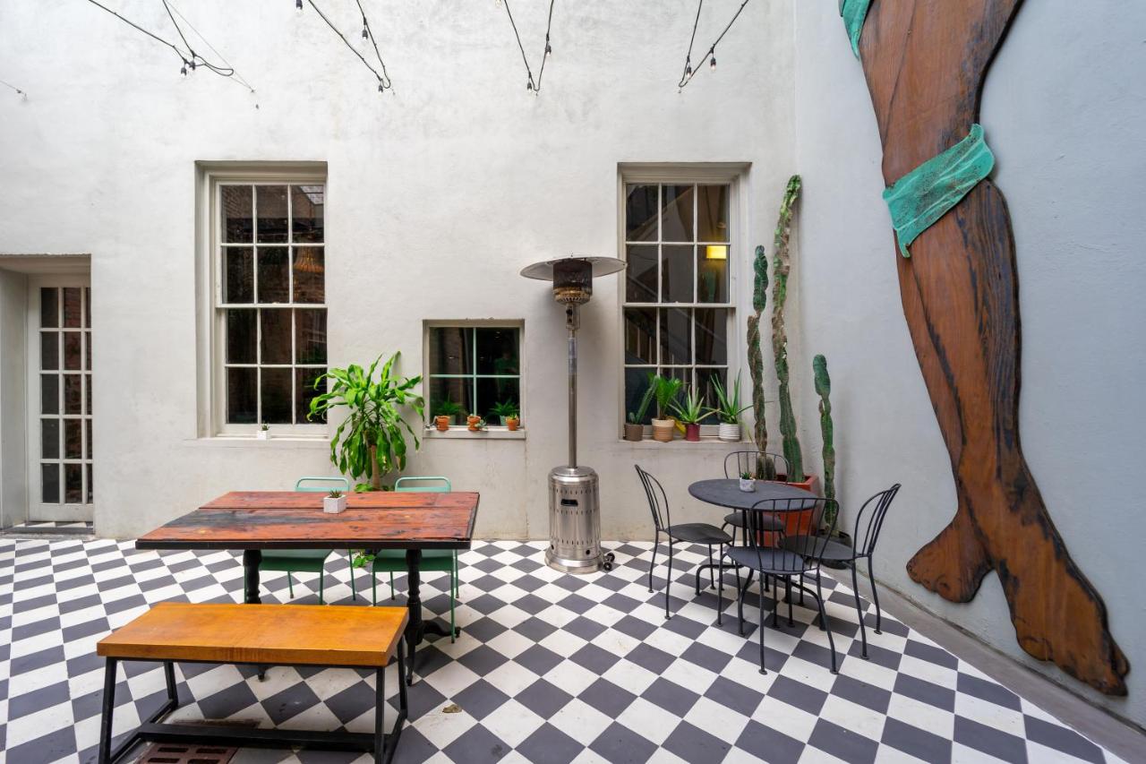  | Selina Catahoula New Orleans
