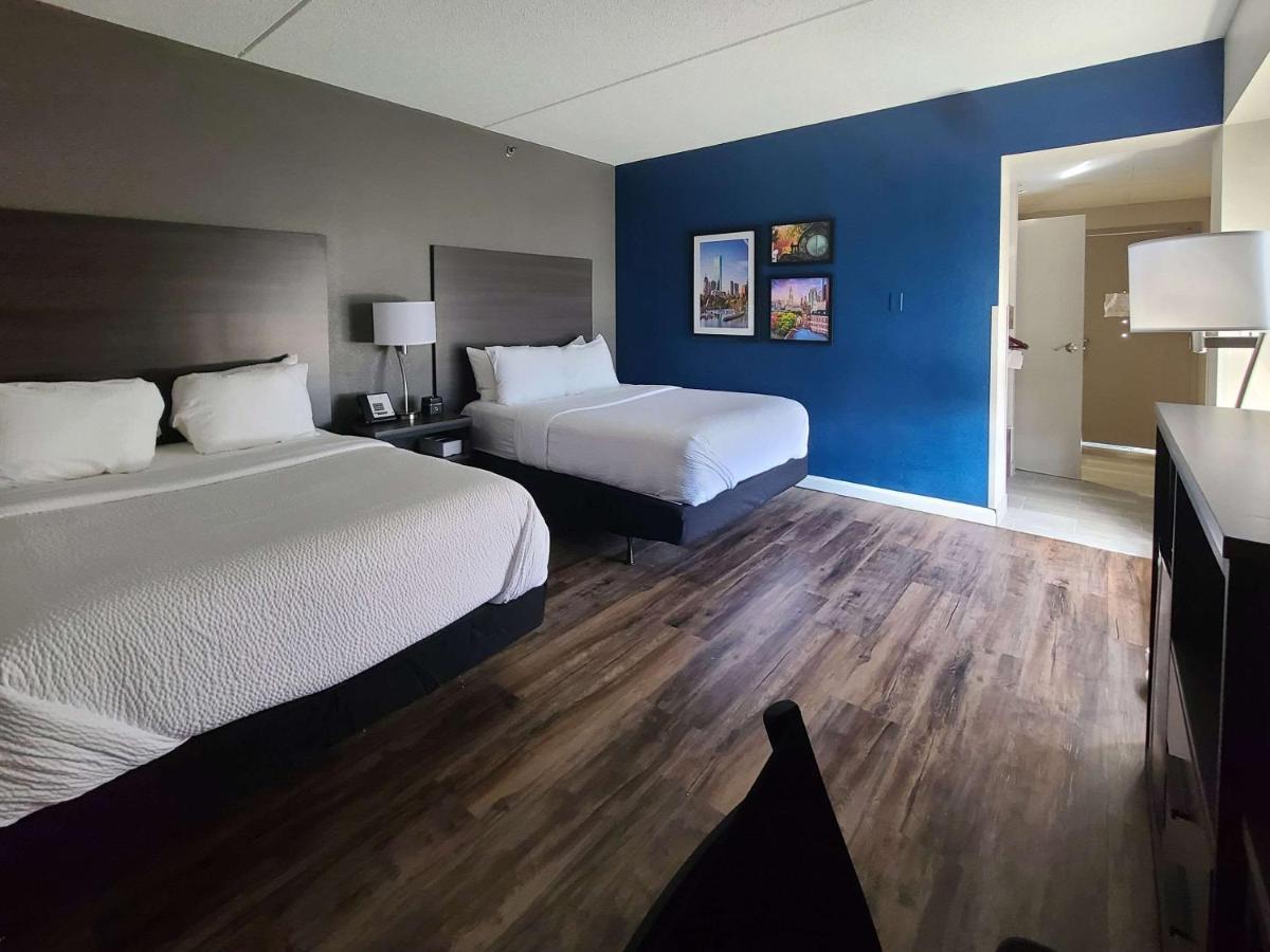 | Comfort Inn Boston Milford