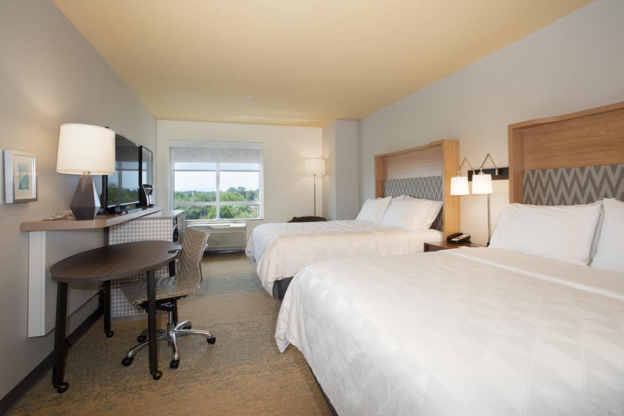 | Holiday Inn Winchester Southeast-Historic Gateway, an IHG Hotel