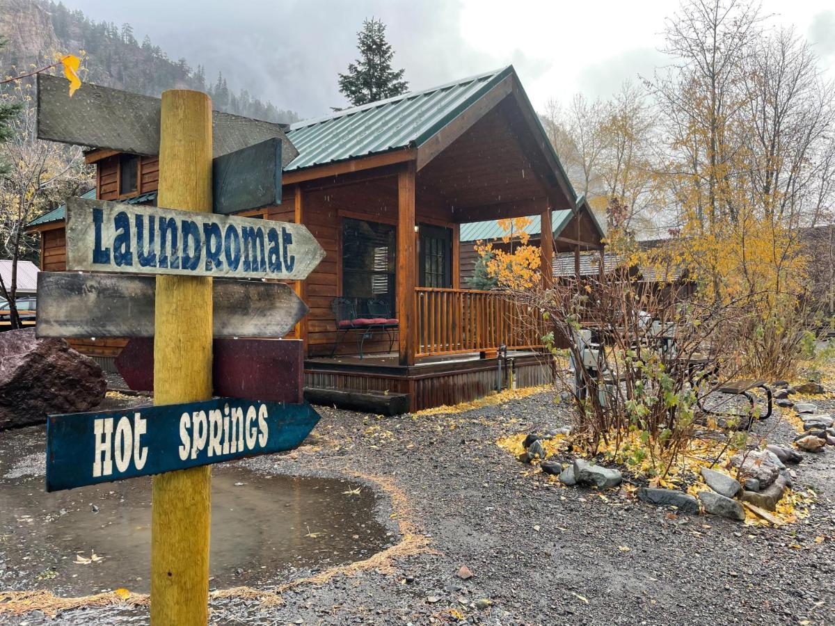 | Ouray Riverside Resort - Inn & Cabins