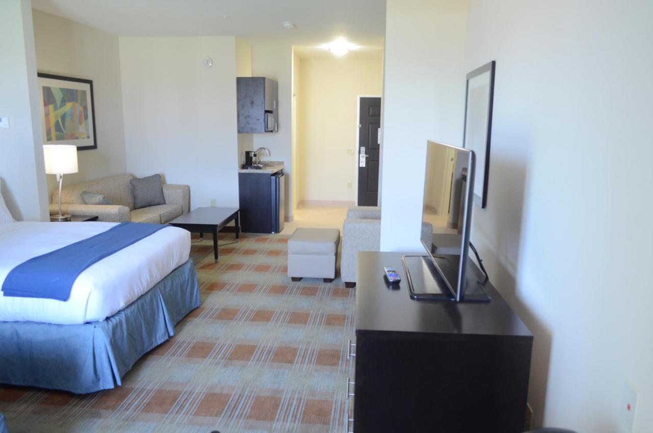 | Holiday Inn Express Hotel & Suites Houston NW-Brookhollow, an IHG Hotel