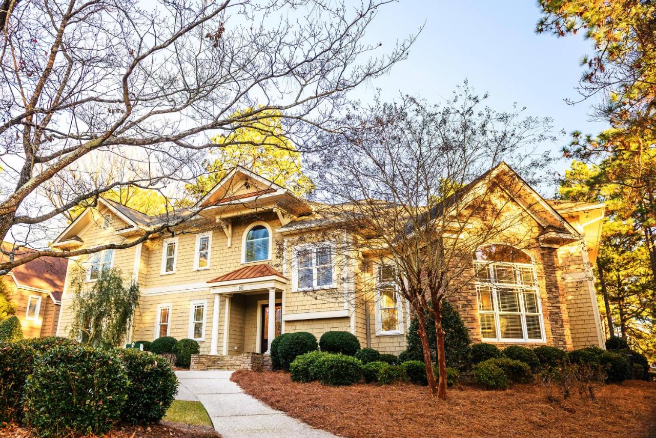 | New - Spectacular️ Golf Views - Sleeps 20 - Pinehurst National #9 - Near DT Pinehurst!