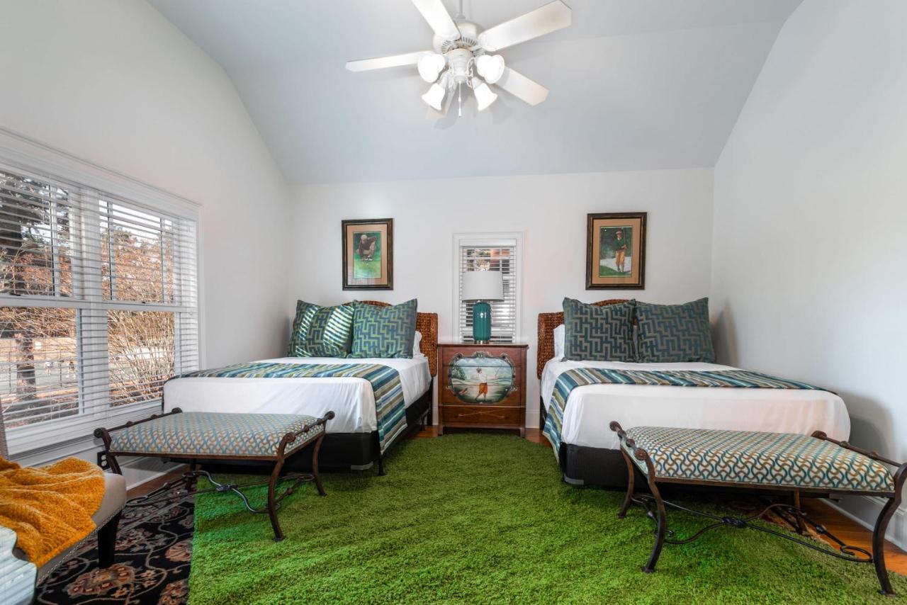 | New - Spectacular️ Golf Views - Sleeps 20 - Pinehurst National #9 - Near DT Pinehurst!