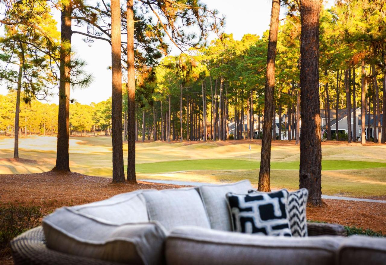 | New - Spectacular️ Golf Views - Sleeps 20 - Pinehurst National #9 - Near DT Pinehurst!