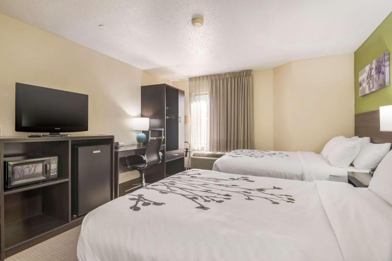 Double Room with Two Double Beds - Non-Smoking at Sleep Inn Wytheville I-77 and I-81
