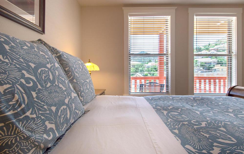 | Eldorado Suites Hotel