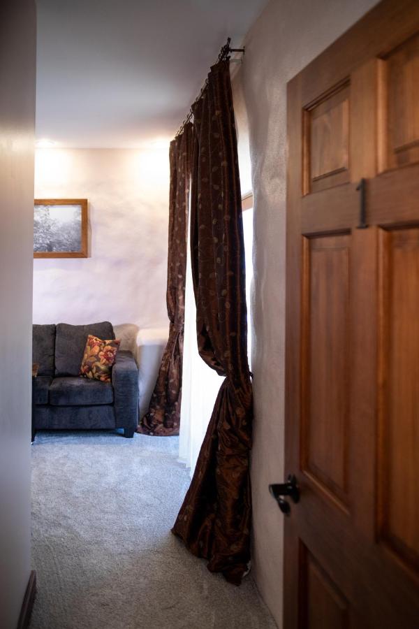  | Makanda Inn