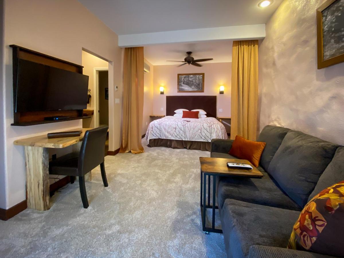  | Makanda Inn