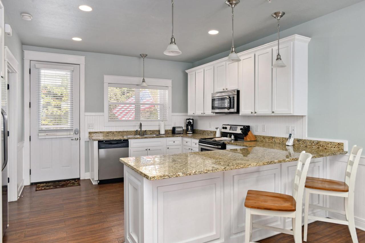 | Bransons Nantucket