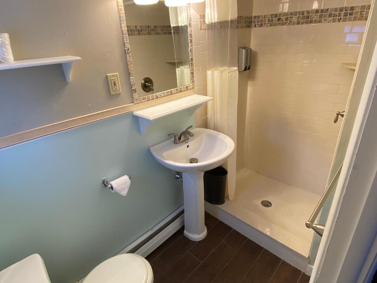 | Bromley View Inn