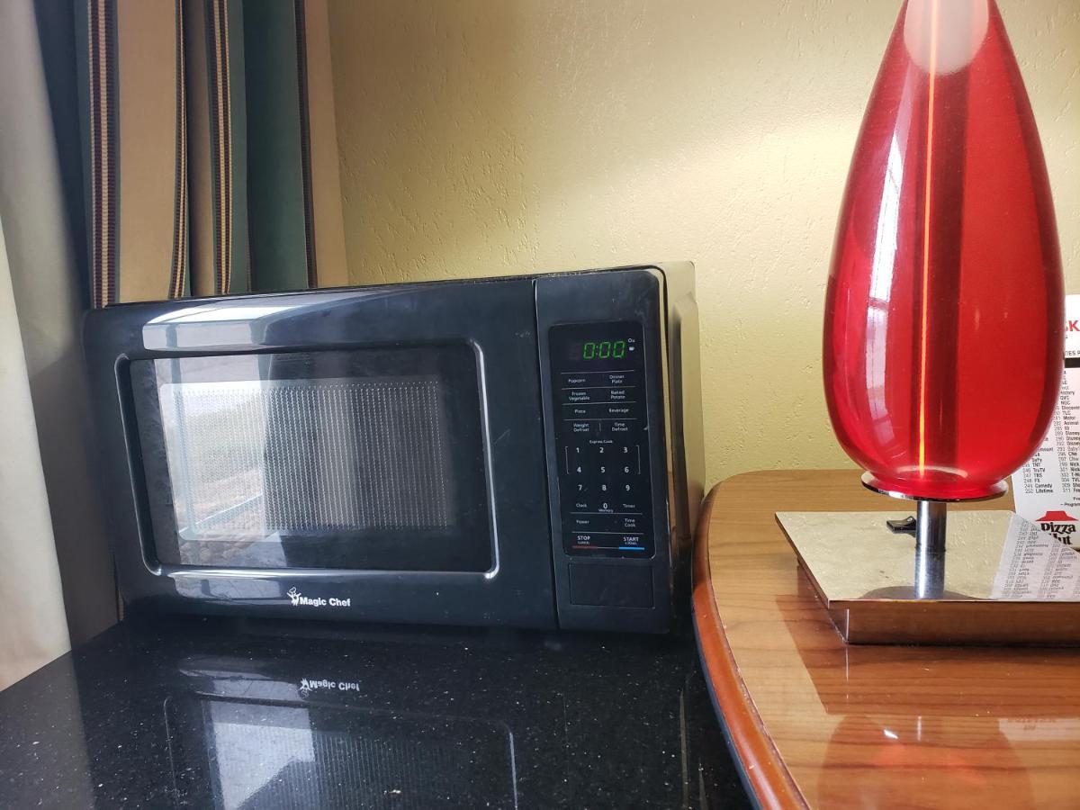 Deluxe Room with a King Bed (Handicapped) - Non-Smoking at Extend-a-Suites - Extended Stay, I-40 Amarillo West
