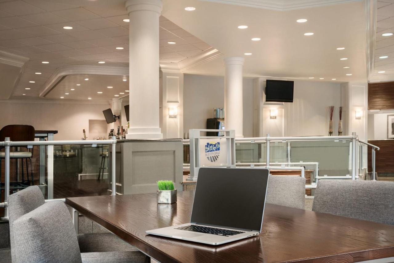 | Crowne Plaza Englewood, an IHG Hotel