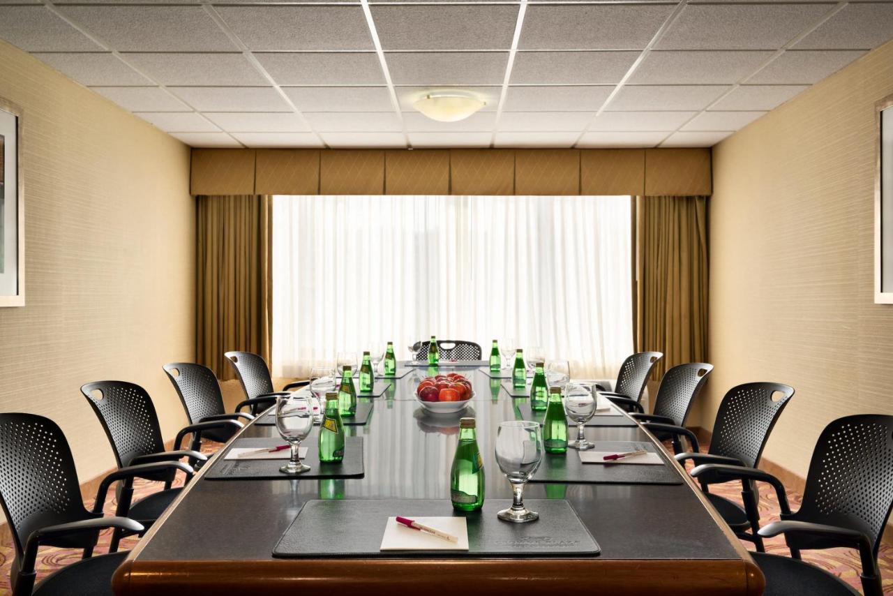 | Crowne Plaza Englewood, an IHG Hotel