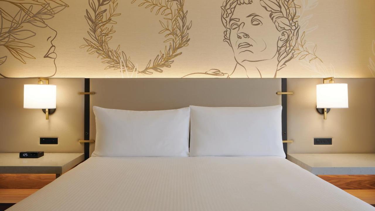 Ocean Tower Luxury King at Caesars Atlantic City Resort & Casino