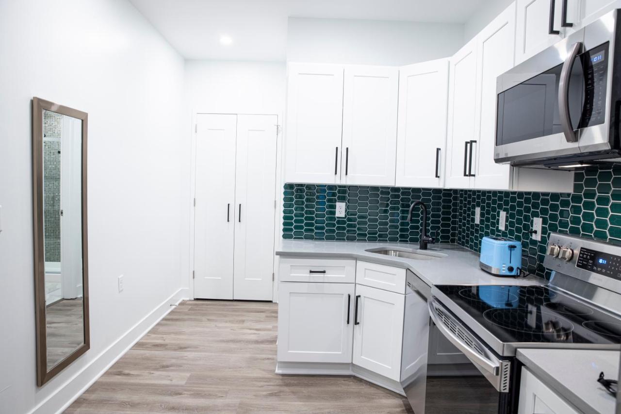 | Peachtree Suites - Jersey City