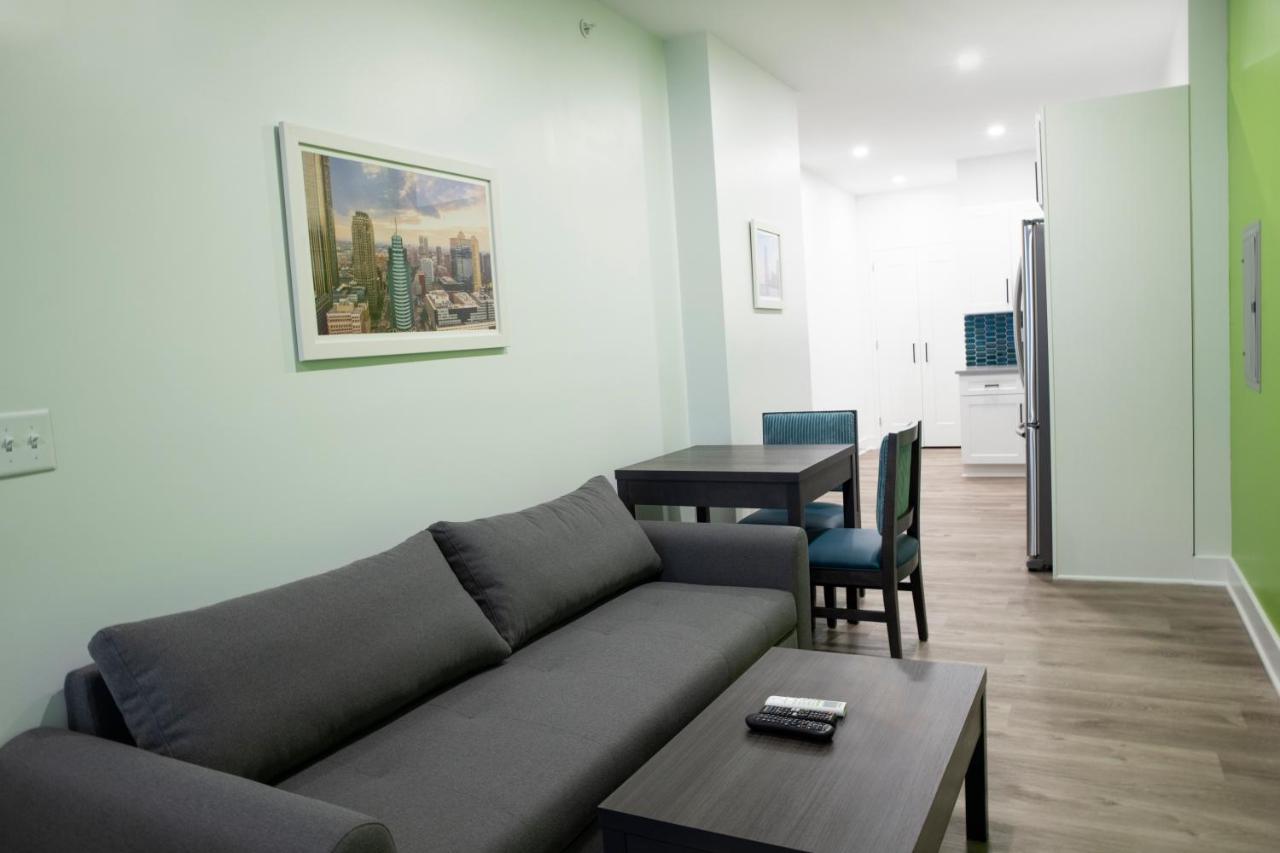 | Peachtree Suites - Jersey City