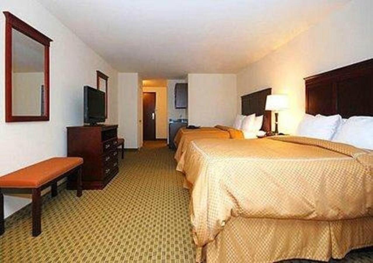 Queen Suite with Two Queen Beds - Non-Smoking at Comfort Suites McAlester