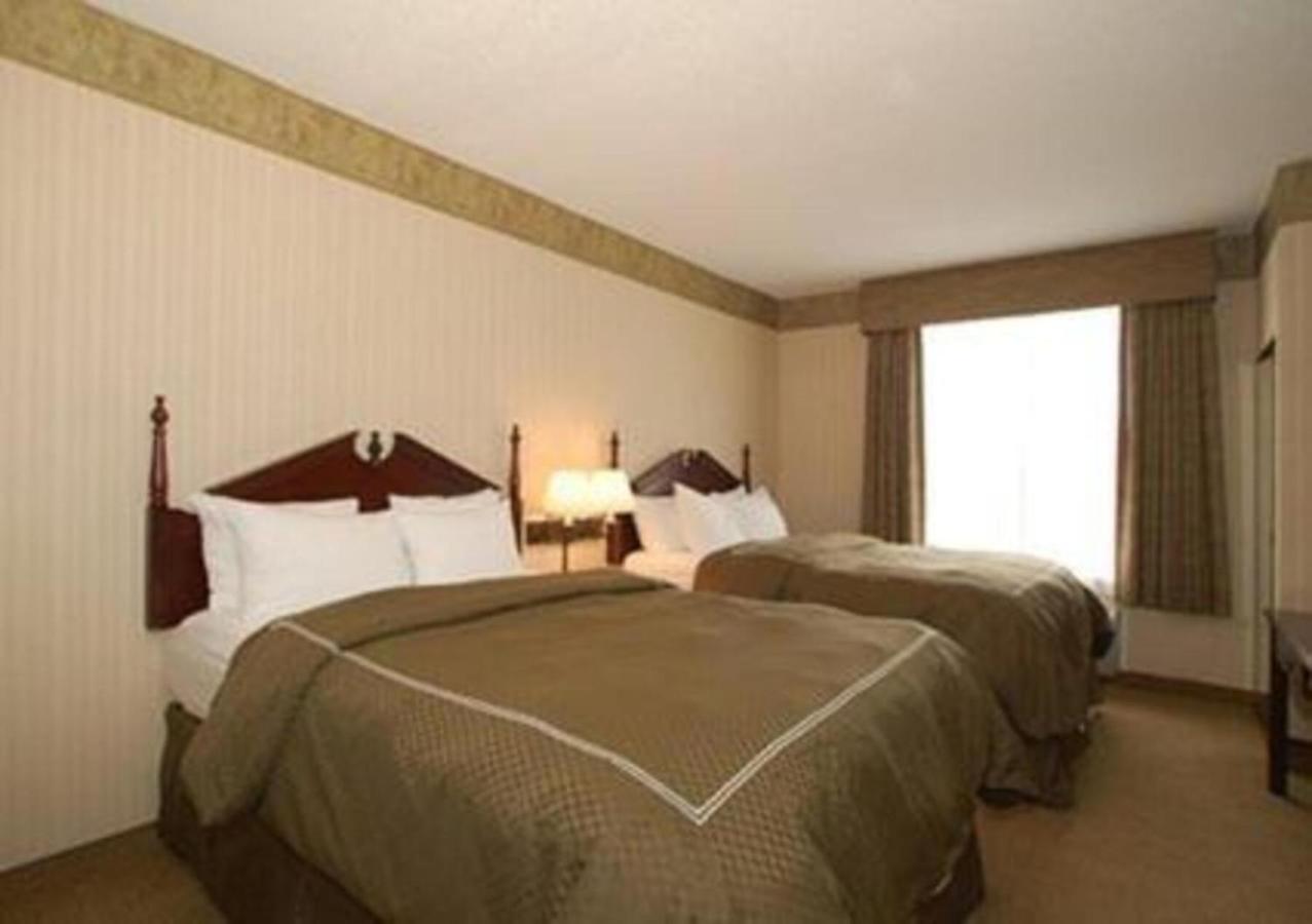 Queen Suite with Two Queen Beds - Non-Smoking at Comfort Suites McAlester