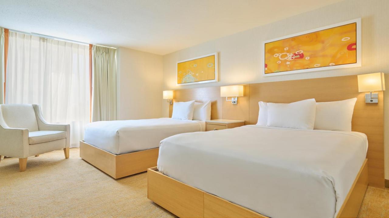 NORTH CLASSIC ROOM 2 QUEEN NON-SMOKING at Tropicana Atlantic City– A Caesars Rewards Destination