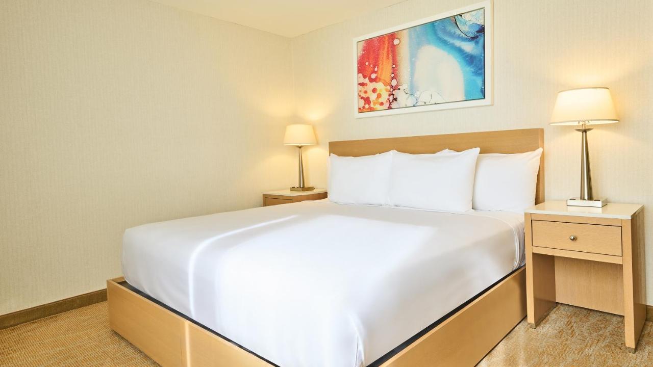 South Premium Ocean Suite 2 Queen at Tropicana Atlantic City– A Caesars Rewards Destination