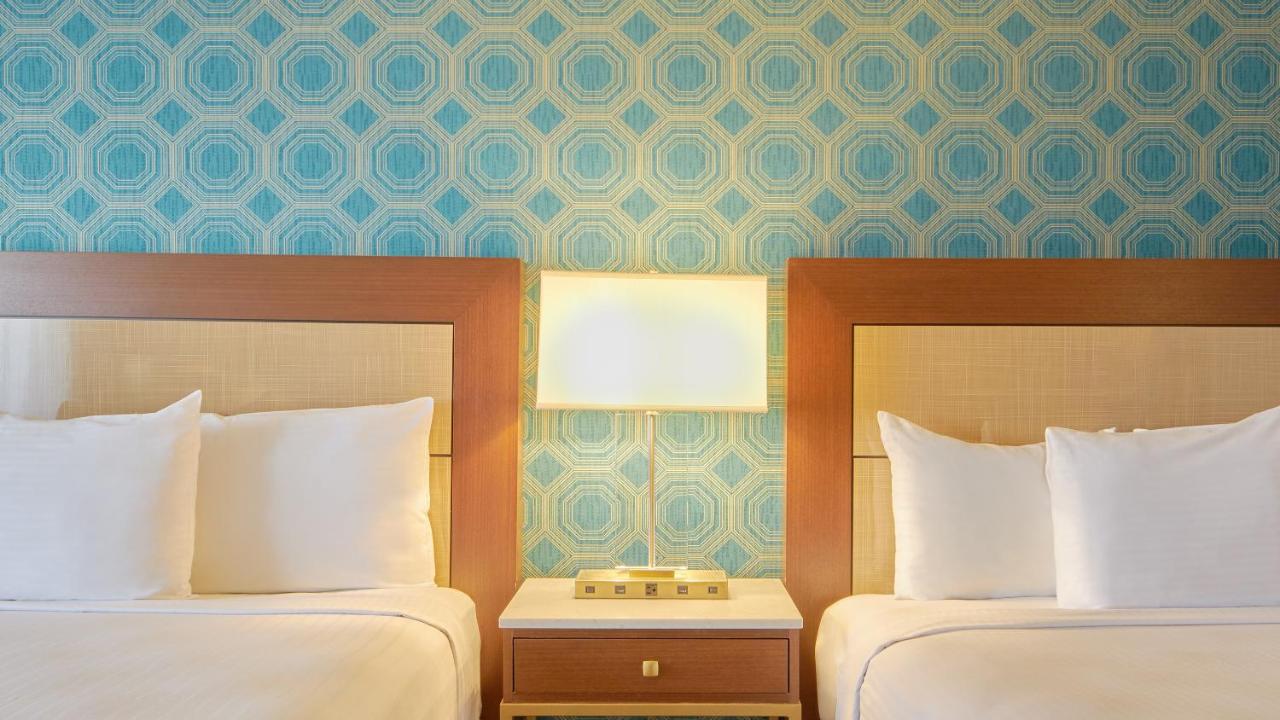 SOUTH DELUXE ROOM 2 QUEEN NON-SMOKING at Tropicana Atlantic City– A Caesars Rewards Destination