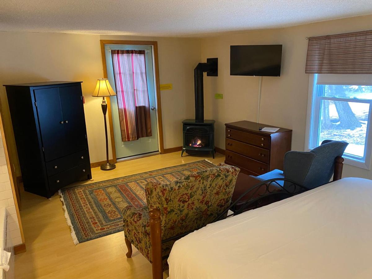 | Bromley View Inn