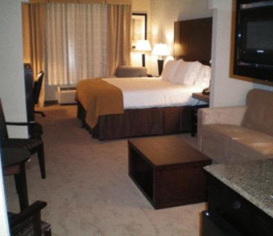 | Holiday Inn Express Hotel & Suites Beaumont Northwest, an IHG Hotel
