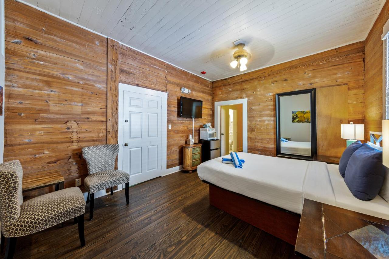 | Wicker Guesthouse