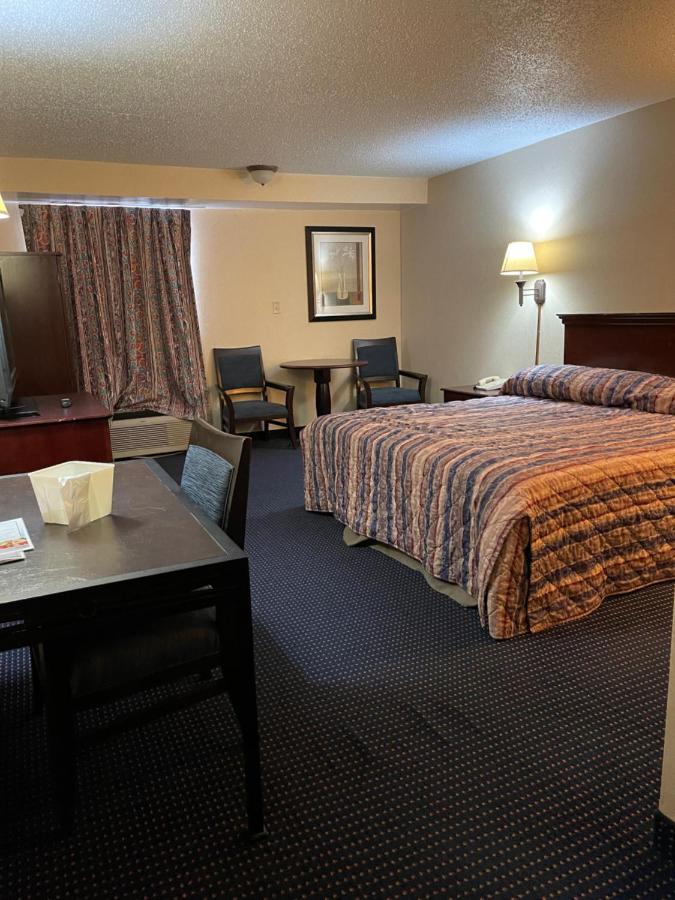 | Budget Inn Temple Hills