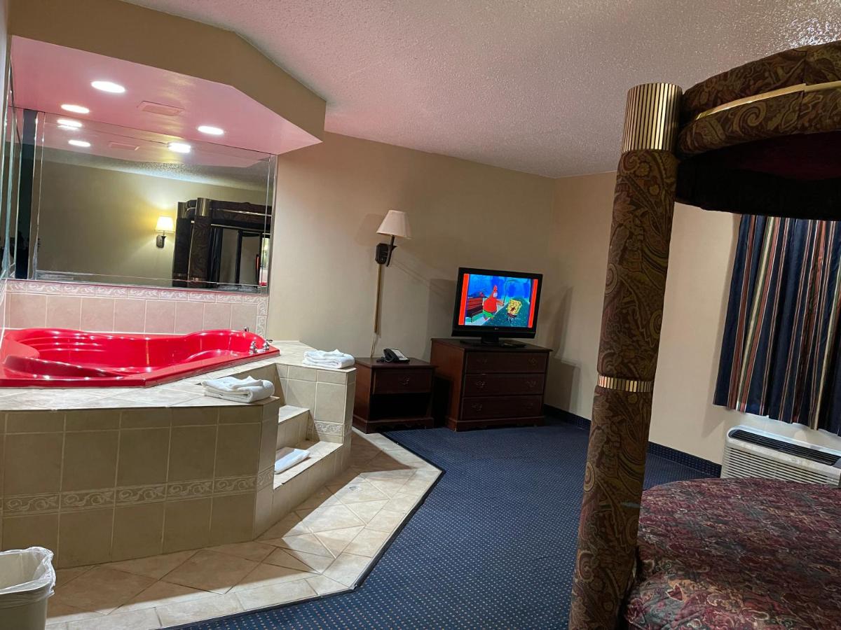 | Budget Inn Temple Hills