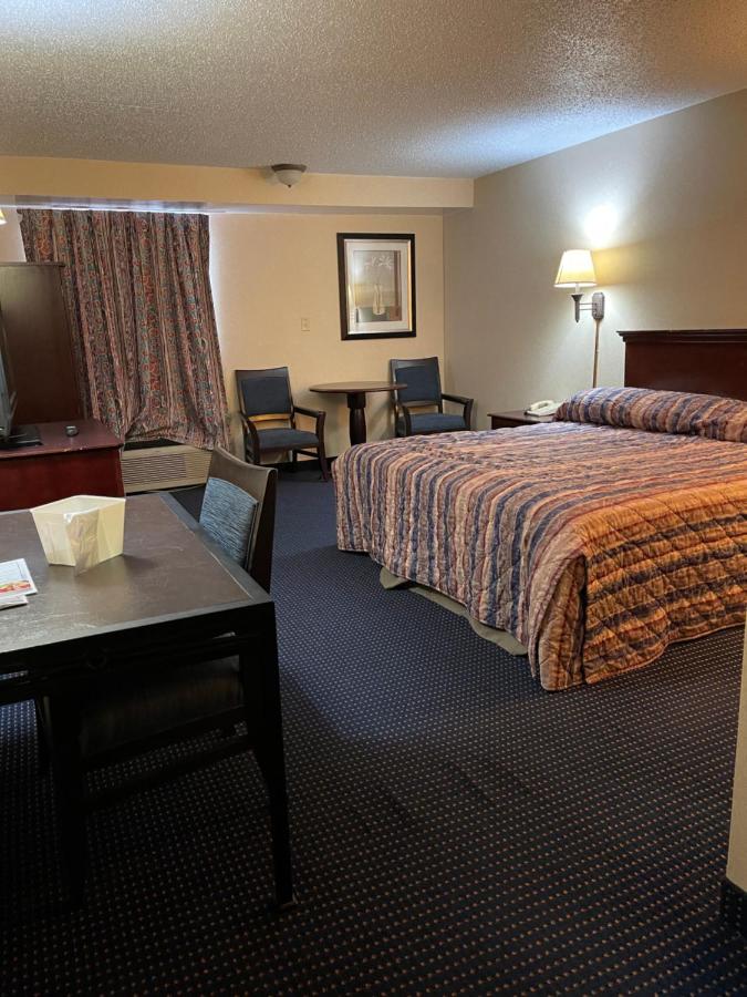 | Budget Inn Temple Hills