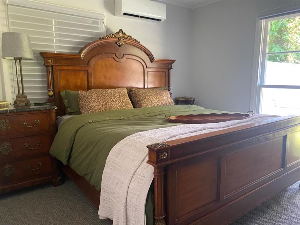  | Siesta Key Waterfront Estate W Pool Privacy!