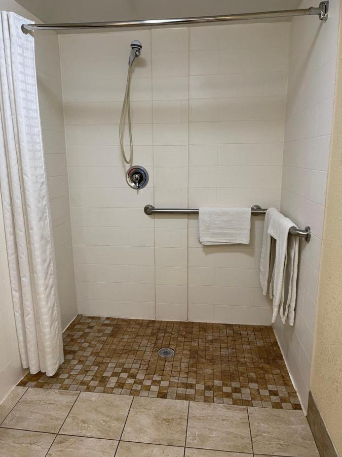 | Budget Inn Temple Hills