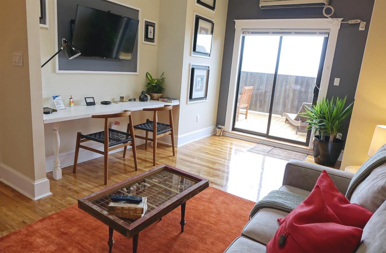 Two Bedroom Penthouse with Roof Deck at Henry Norman Hotel