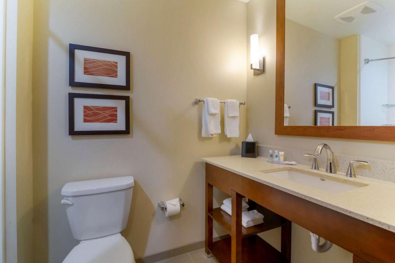 Queen Room with Two Queen Beds - Non-Smoking at Comfort Inn & Suites Mandan - Bismarck